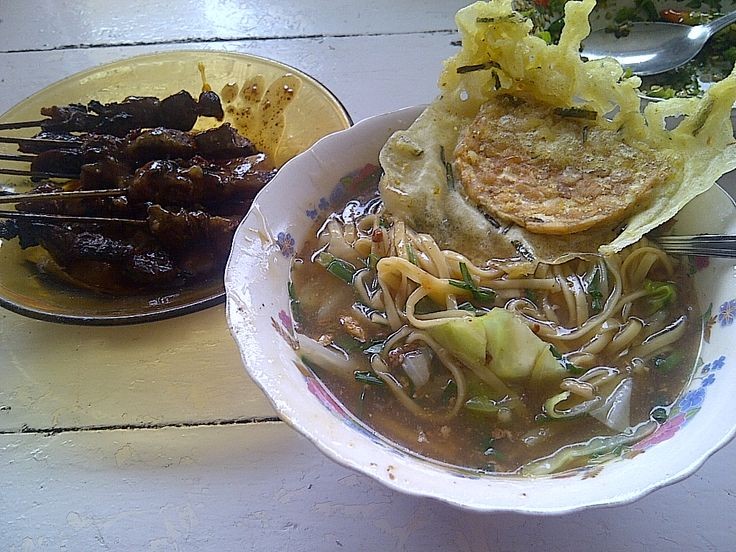 Mie Ongklok, Ragam kuliner Khas Wonosobo yang rasanya unik, aneh, tapi nikmat!