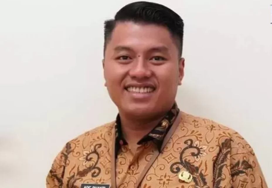 Oh, Jadi Begini Alasan Ade Bhakti Datang di Acara PKKMB Undaris 2024?