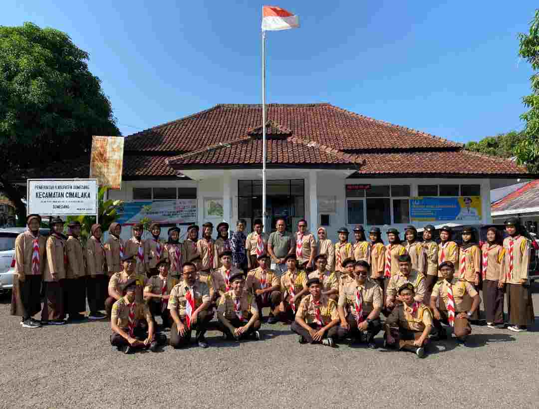 Ikuti Raimuna Daerah XIV di Jatinangor, 37 Anggota Pramuka Penegak Kwarran Cimalaka Dilepas Camat