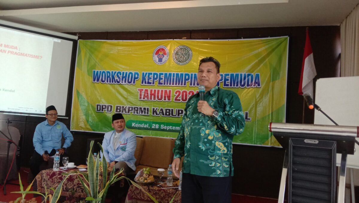 Narasumber workshop DPD BKPRMI Kendal, Dr. Ali Martin, S.IP, M.Si.