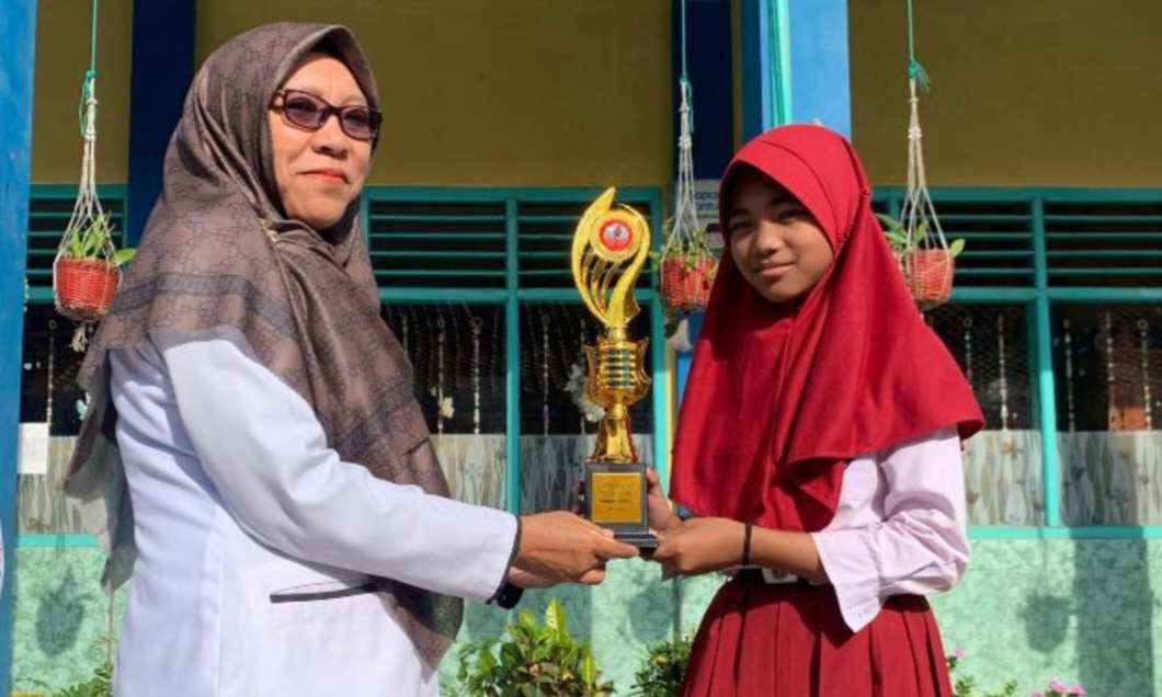 M. Karim dan Nazwa Siswa MIM Al Hikmah Cibeusi Unggul di POSMAD Antar Madrasah Ibtidaiyah KKM IV Sumedang