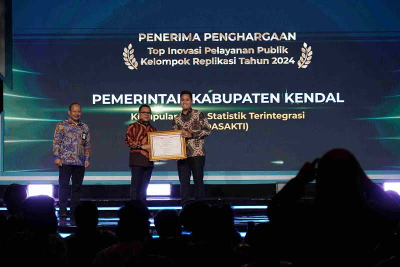 Kendal Raih Penghargaan Inovasi KUDA SAKTI oleh Kemenpan RB