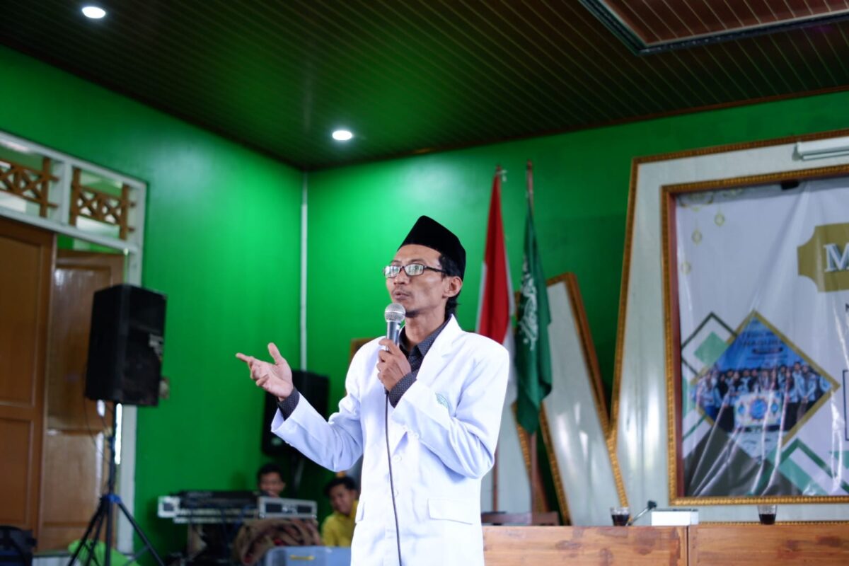 Ketua Pimpinan Cabang (PC) Jam'iyyatul Qurra' wal Huffazh Nahdlatul Ulama (JQHNU) Kota Semarang, Ahmad Rifqi Hidayat, AH