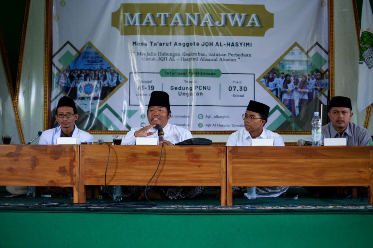 Pembina JQH Unwahas, H. Muhammad Ali Maksum memberikan materi Masa Ta'aruf Anggota Jam'iyyatul Qurra' wal Huffazh (Matanajwa) Unwahas 2024