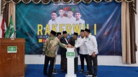 Launching logo Pekan Olahraga dan Seni Ma’arif (PORSEMA) XIII di Rakerwil I LP Ma'arif PWNU Jawa Tengah