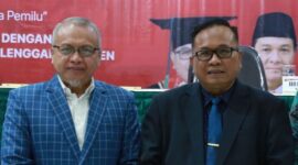 Rektor Unissula Prof Gunarto dan Dekan FH Dr Jawade Hafidz