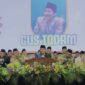 Sesi mauidhah hasanah oleh pengasuh Majelis Sabilut Taubah Blitar, Gus Iqdam, dalam rangkaian peringatan Hari Santri Nasional (HSN) 2024 di Lapangan Ngabean Kartasura pada Sabtu, 12 Oktober 2024/ dok.istimewa