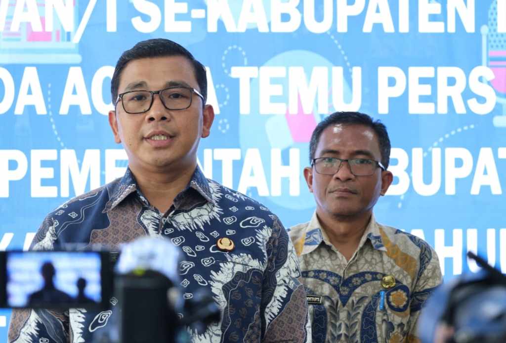 Sukses Jadi Tuan Rumah Ski Air, Pjs Bupati Toba: Penghargaan Ini Bukti Kerja Keras Bersama Pemkab Toba dan Masyarakat