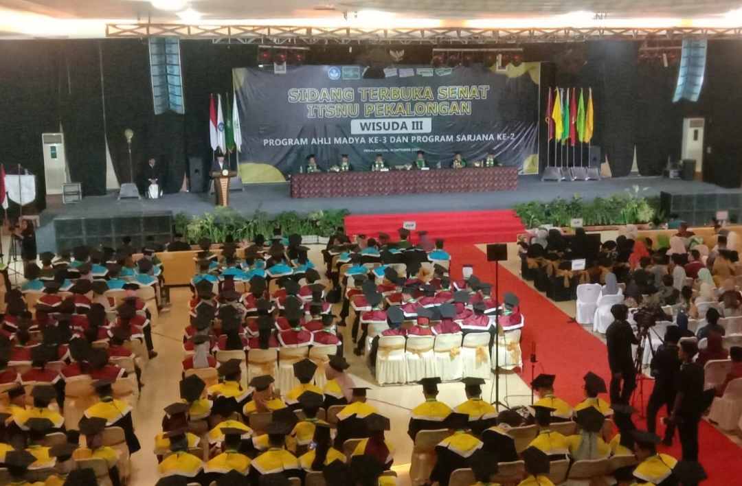 Tandai Langkah Penting Dunia Akademis dan Industri, ITSNU Pekalongan Siapkan 316 Wisudawan Siap Terjun Lapangan