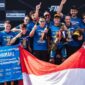 Aldi Satya Mahendra dan Tim setelah menjuarai balap motor WorldSSP300. Foto Instagram @aldihendra_57