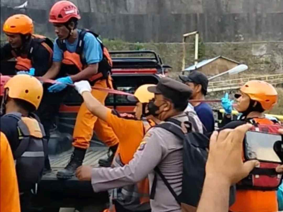 Berkat Kerja Keras, Dua Anggota Basarnas Sumut yang Hanyut dalam Tugas Kemanusiaan Akhirnya Ditemukan