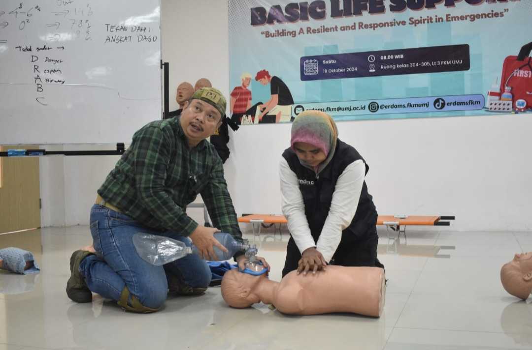 Fakultas Kesehatan Masyarakat Universitas Muhammadiyah Jakarta Bekali Mahasiswa Pengetahuan Basic Life Support