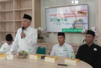 Ketua Tanfidziyah PCNU Kendal KH Mukh Mustamsikin saat membuka Raker LWP NU Kendal. Sabtu, 30/11/2024