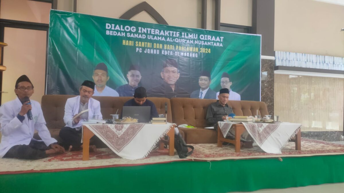 Para Narasumber Dialog Ilmu Qiraat dan Bedah Sanad Ulama Al-Qur'an Nusantara di PP Madinah Munawwarah, Banyumanik, Kota Semarang.