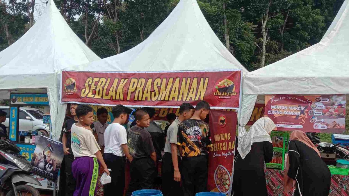 Stand Bazar IKSADA di acara Darul Amanah Fun Fair