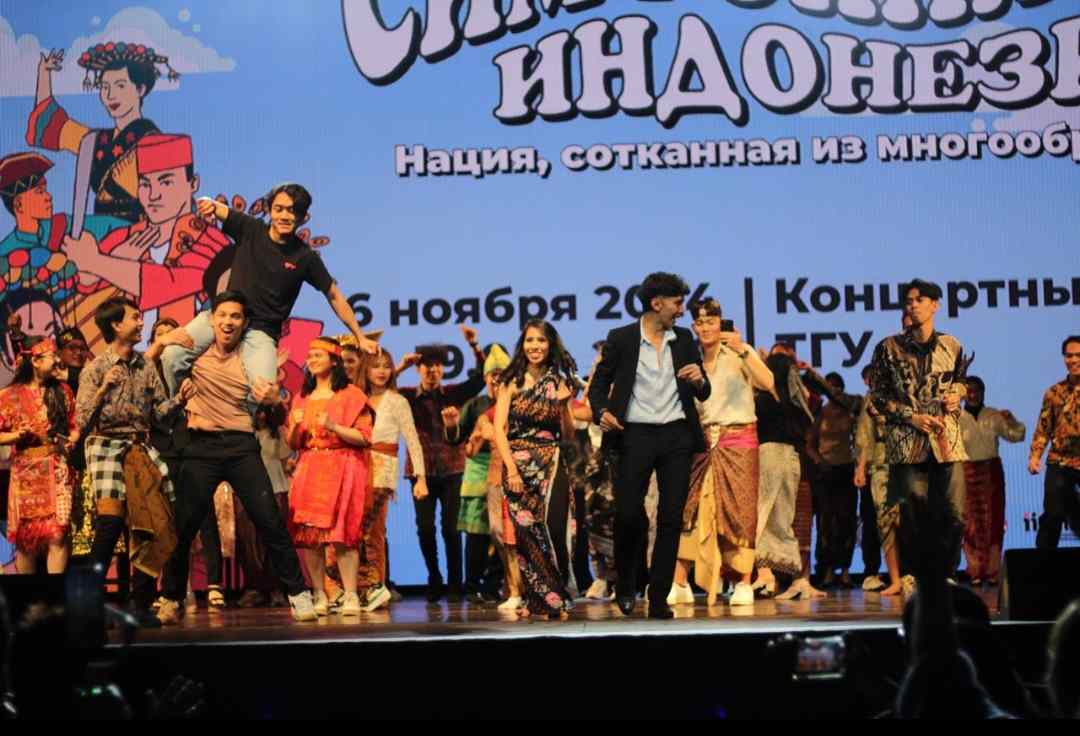 Potret ‘Indonesian Day 2024’ yang Sukses Digelar Mahasiswa Indonesia di Tomsk, Rusia: Kenalkan Budaya Nusantara?