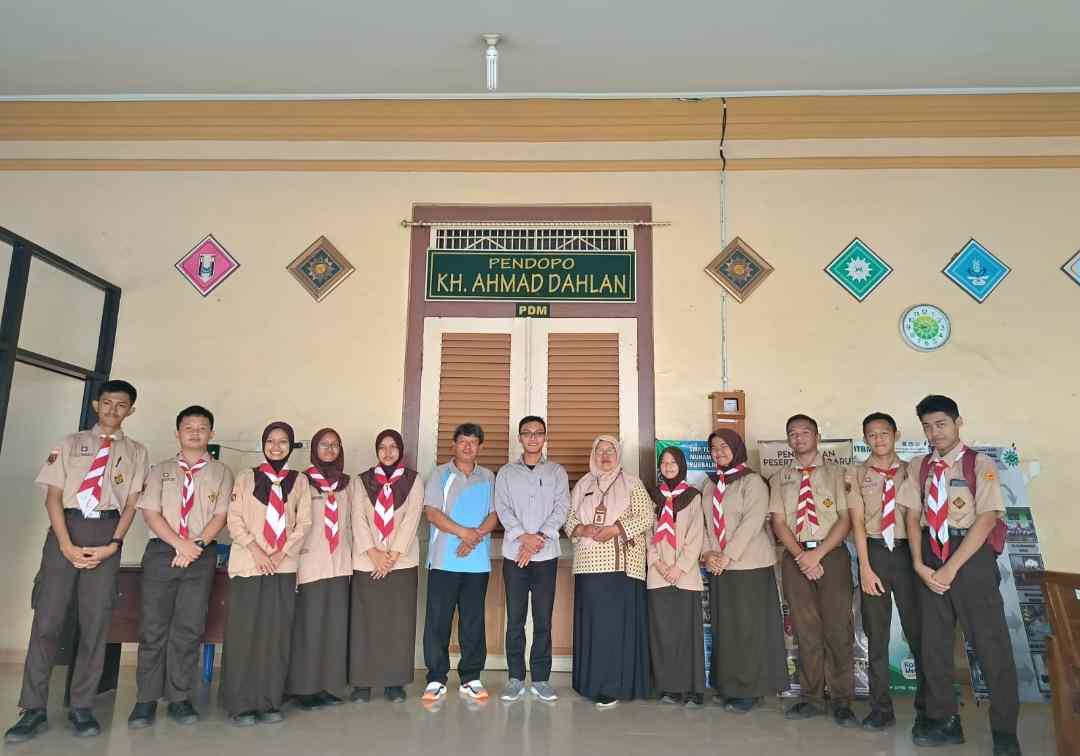 Lacak Sejarah Muhammadiyah, Sejumlah Siswa SMAN 1 Purbalingga Adakan Penelitian Situs Cagar Budaya Pendopo KH. Ahmad Dahlan