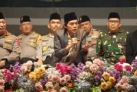 Gus Iqdam saat memberikan tausyiah di Simpang Lima Semarang