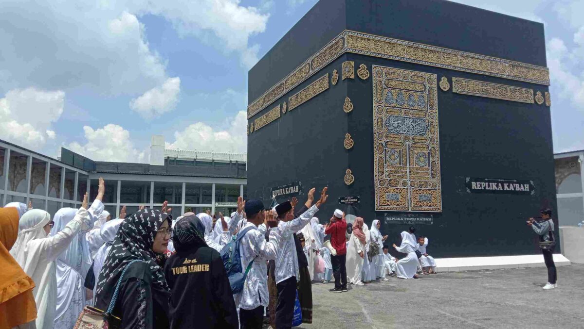 Manasik Umroh ARA Tour and Travel di Semarang. Kamis, 21/11/2024