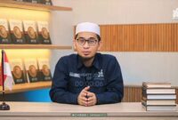 Tangkapan layar YouTube Adi Hidayat Official saat berikan klarifikasi. Selasa, 10/12/2024