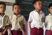 POV: Siswa sekolah di daerah pedalaman (terpencil) / sumber: pinterest