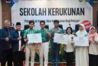 Pose bersama usai penyerahan hadiah secara simbolik kepada para pemenang Lomba Film Pendek Kerukunan FKUB Kota Semarang bertempat di Grasia Hotel, Semarang, Rabu (4/12/2024)