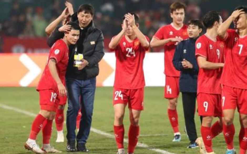 Tim Senior Vietnam Menang 1 Angka dari Timnas Indonesia: Kemenangan Memalukan, “B” aja!