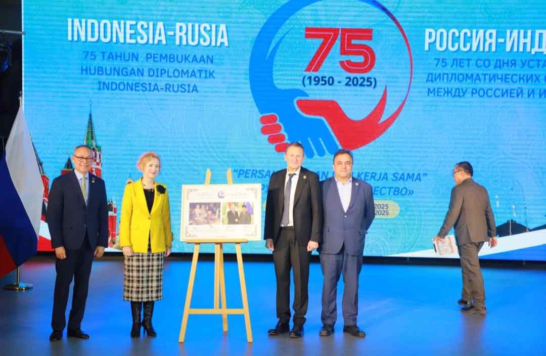 Catatan Penting 75 Tahun Hubungan Diplomasi Indonesia-Rusia