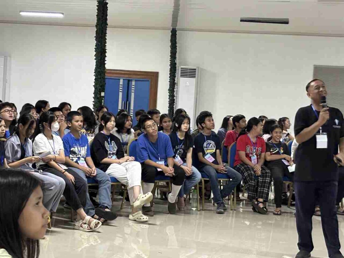 POV: foto kegiatan Latihan Dasar Kepemimpinan (LDK) Pengurus OSIS Yayasan Tarakanita yang menyelenggarakan pada Senin, 3 Februari 2025 dan Selasa, 4 Febuari 2025.
