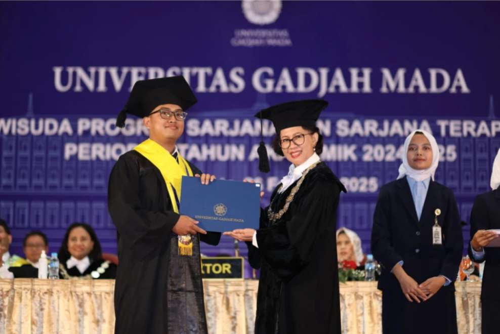 Kisah Sukses Orlando Ferrari, Peraih Medali di Olimpiade Matematika Internasional dan Kini Lulus S1 UGM 3,5 Tahun dengan IPK 4.00