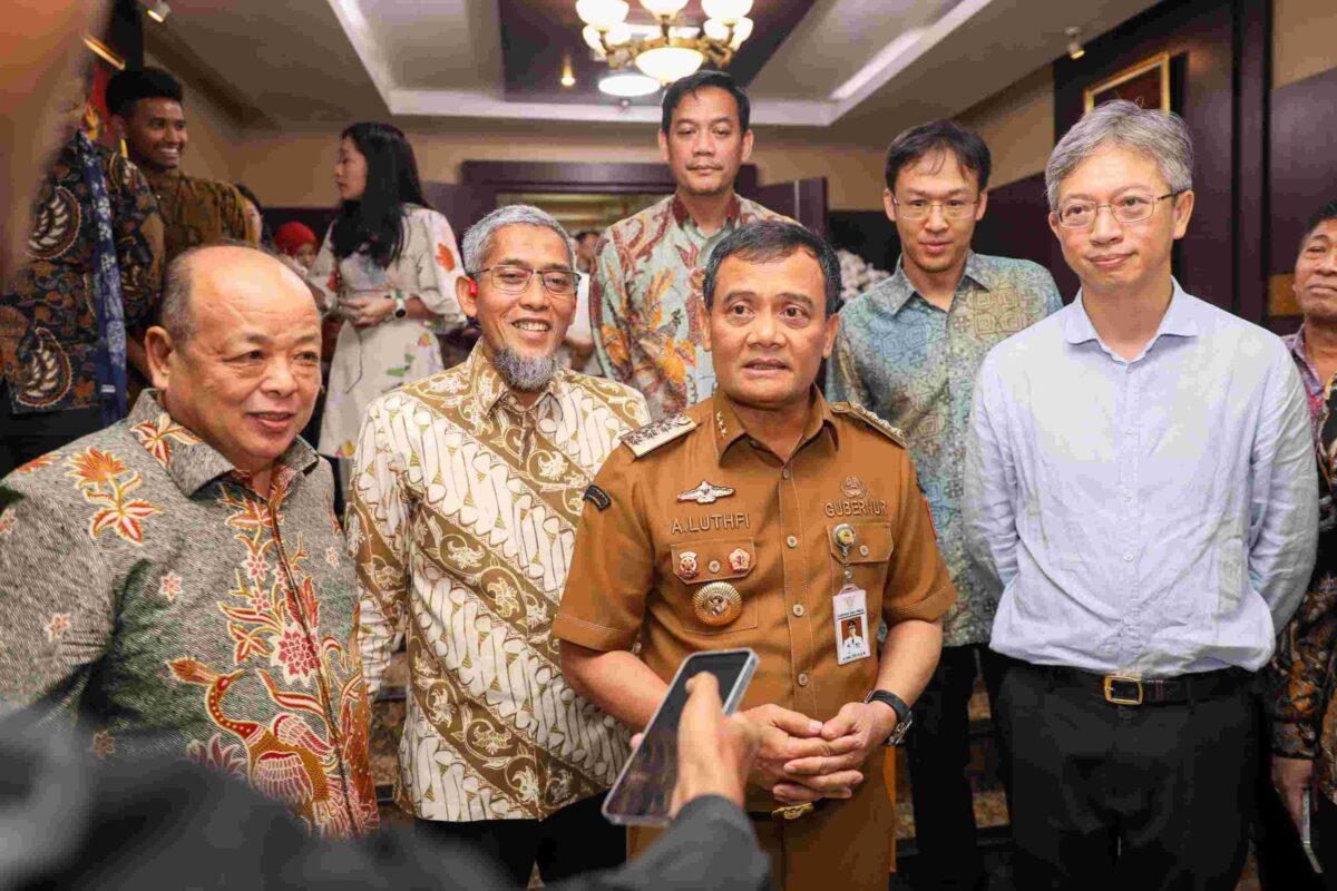 Gubernur Jateng Ahmad Luthfi usai menerima kunjungan dipimpin Duta Besar Luar Biasa dan Berkuasa Penuh Republik Rakyat Tiongkok untuk Indonesia, Wang Lutong.