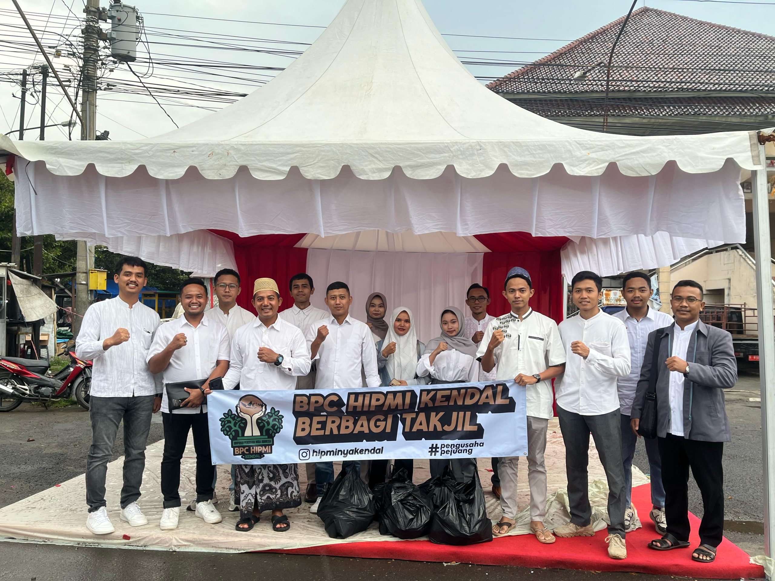 BPC HIPMI Kabupaten Kendal Gelar Aksi Berbagi Takjil dan Buka Bersama di Bulan Ramadan