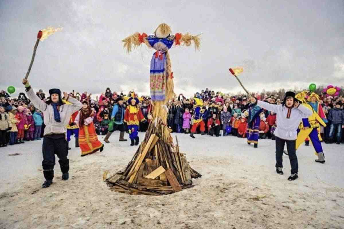 Tradisi Maslenitsa: Perayaan Musim Semi yang Penuh Warna di Rusia