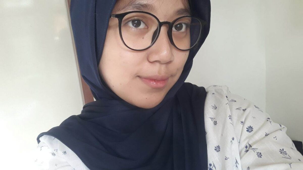 Anisa Salma Rahmawati, Mahasiswa Prodi Pendidikan Kimia, Fakultas Matematika dan Ilmu Pengetahuan Alam-UNY
