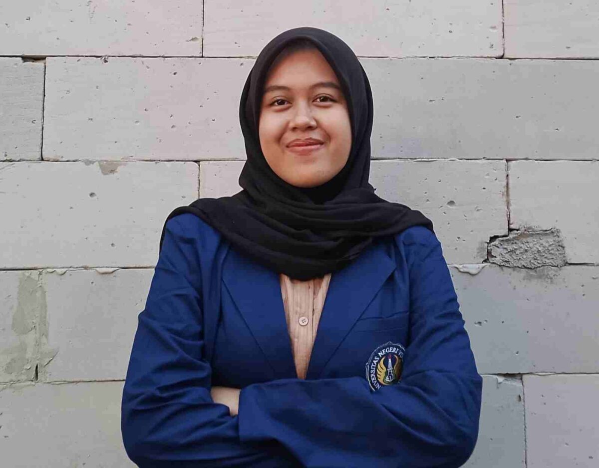 Isnaini Wahyu Ramadhani, mahasiswa Prodi Manajemen, Fakultas Ekonomi dan Bisnis, Universitas Negeri Yogyakarta