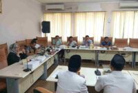 Komisi D Dewan Perwakilan Rakyat Daerah (DPRD) Kabupaten Kendal menggelar pertemuan khusus bersama para Petugas Haji Daerah (PHD)