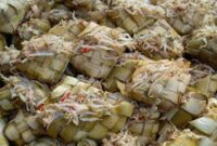 Ketupat Jembut (Foto: Angling Adhitya Purbaya/detikJateng)
