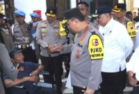 Kapolri Jenderal Listyo Sigit Prabowo memantau arus balik di Stasiun Tawang Kota Semarang pada Sabtu, (5/4/2025) sore.(Dokumen PFI Semarang)


