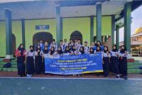 POV: Kegiatan Talk Show Membangun Generasi Emas 2045 Lewat Pendidikan Karakter Berbasis Gender dan AntiKekerasan di SMK Pasundan 1 Kota Serang oleh Mahasiswa Program Studi Ilmu Pemerintahan Universitas Pamulang PSDKU Kota Serang.
