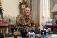 Mantan Wakil Presiden Jenderal (Purn) Try Sutrisno (foto: Tempo) 
