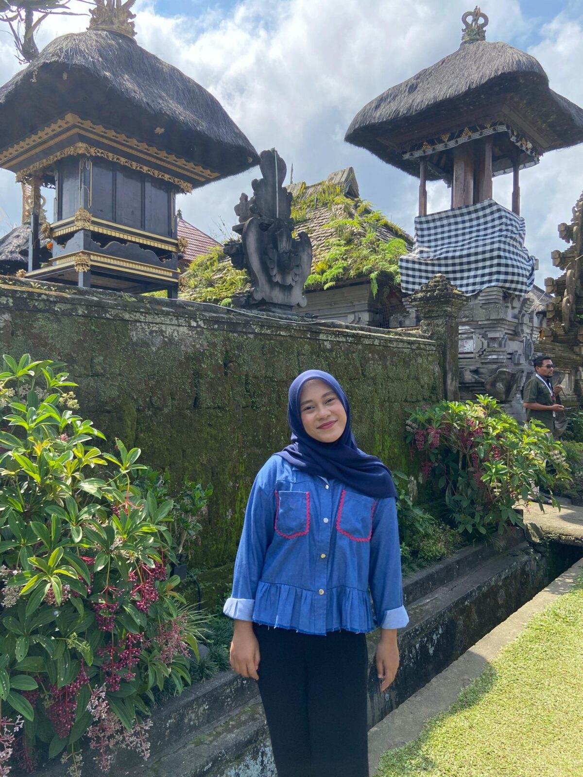 Nely Anis Fitriya Muhsin, mahasiswa Prodi Sosiologi, FISIP, UIN Walisongo Semarang