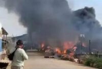 POV: Kebakaran pada lahan parkir pabrik HWI Kabupaten Jepara. (dok istimewa) 