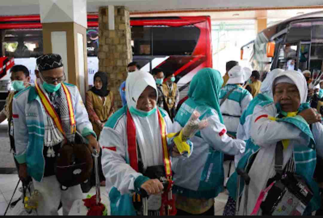 Jamaah Haji Kloter 1 Asal Purbalingga Telah Kembali ke Jawa Tengah: Alhamdulillah, Mabrur!