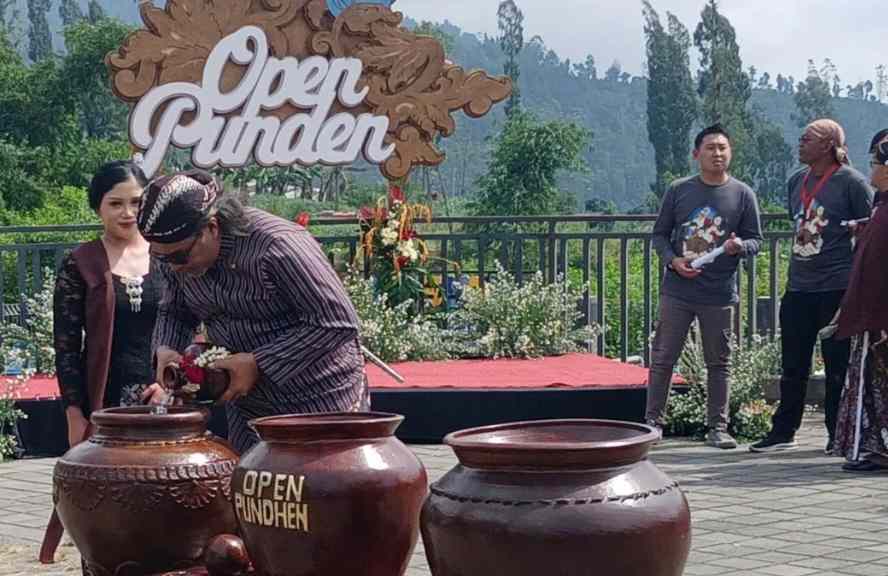 Mengenal Tradisi “Open Punden” di Temanggung, Mampukah Dongkrak Wisata Umbul Jumprit?