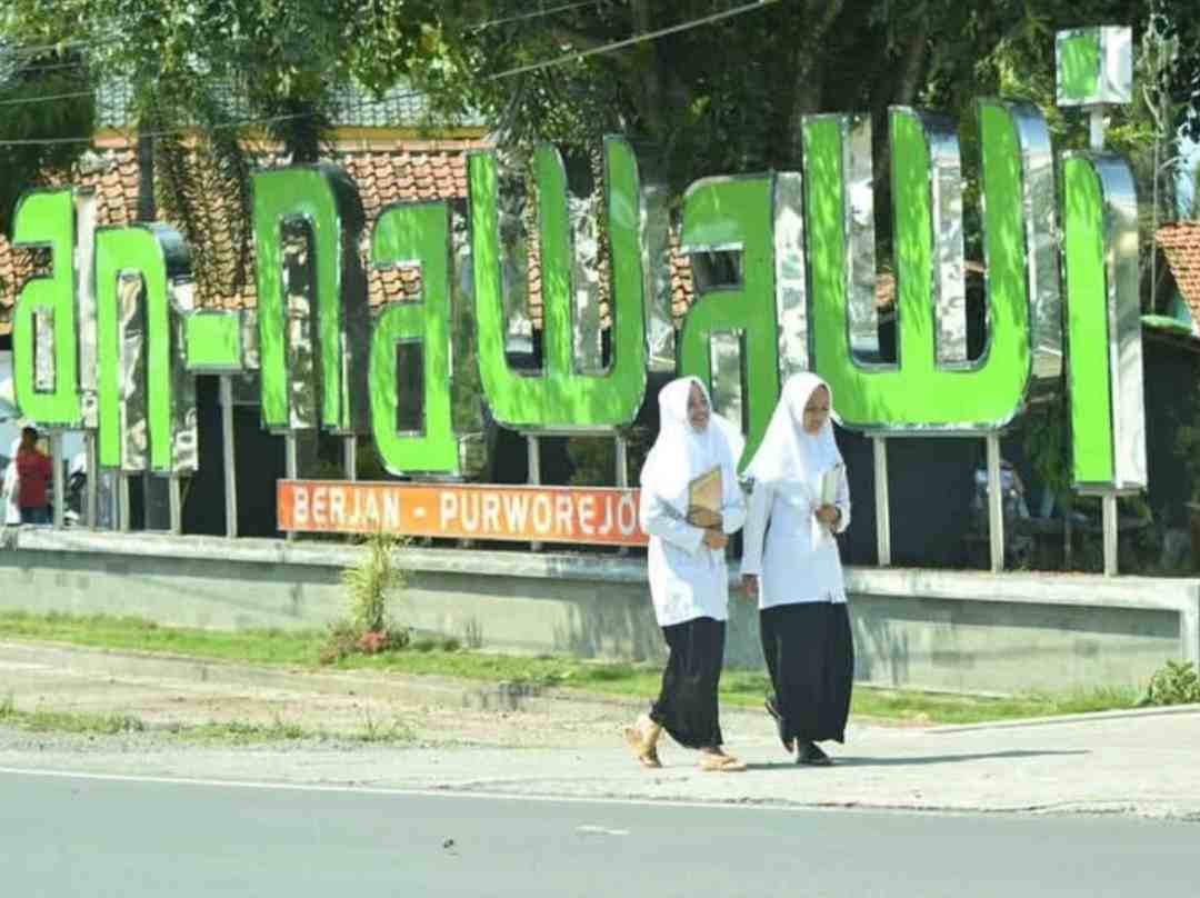 Mengenal Pesantren An-Nawawi Berjan, Tempat Berlangsungnya Proses Pelantikan JATMAN 2025-2030