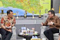 Gubernur Jateng Ahmad Luthfi bersama Duta Besar Singapura untuk Indonesia, Kwok Fook Seng, saat di Kantor Gubernur Jawa Tengah, Selasa, 1 Juli 2025.