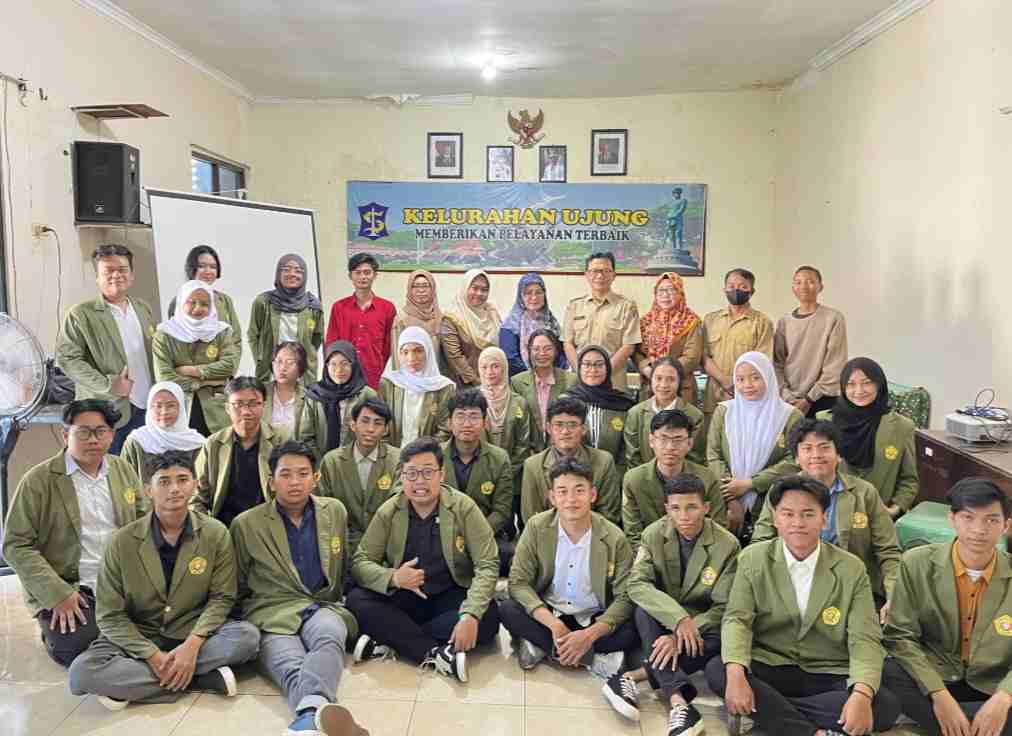 Kolaborasi Bareng Staf Kelurahan, Kelompok 022 KKN-T SDGs UPN Veteran Jawa Timur Siap Kembangkan Ekonomi Kreatif Kelurahan Ujung
