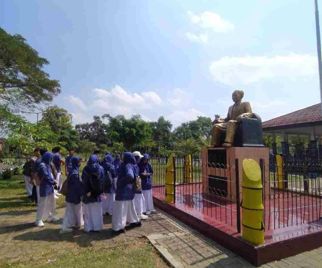 Traveliling Vintage Kabupaten Nganjuk 2025, Generasi Muda Diajak Menjelajahi Peninggalan Sejarah dan Budaya