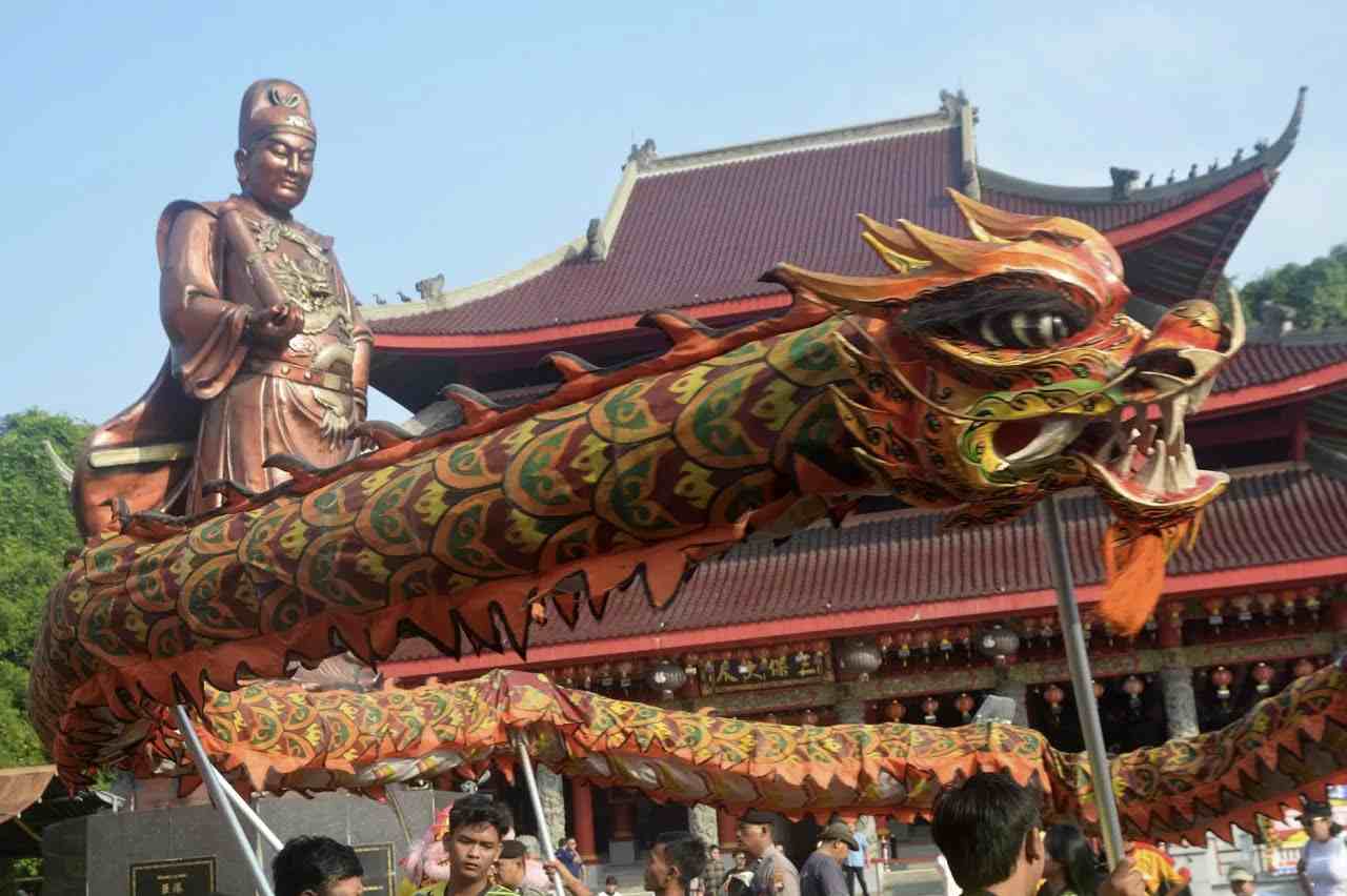 Lautan Manusia Sambut Cheng Ho: Semarang Membara dalam Kirab Lintas Zaman