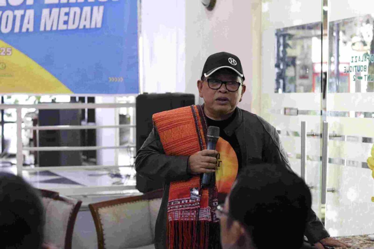 Penulis Buku 100 Koperasi Besar, Irsyad Muchtar